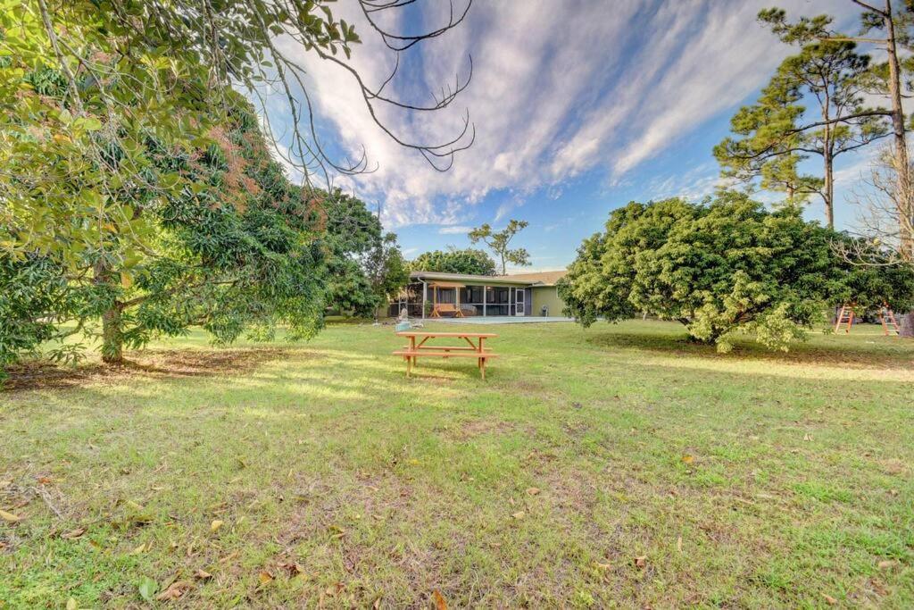 Ananda Farmhouse And Retreat. Lake Worth Beach Eksteriør bilde