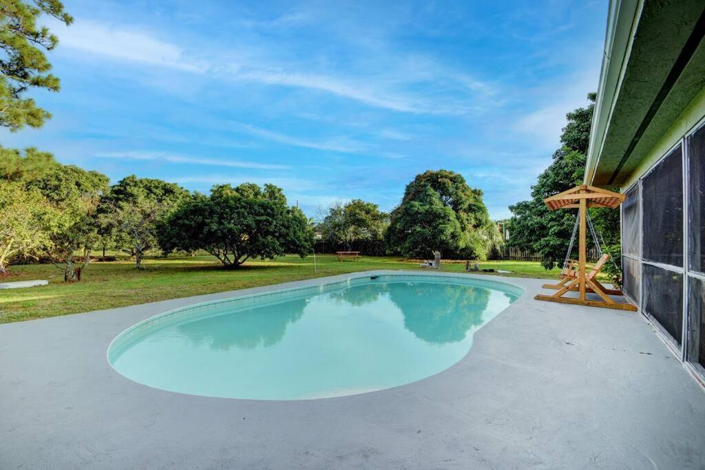 Ananda Farmhouse And Retreat. Lake Worth Beach Eksteriør bilde
